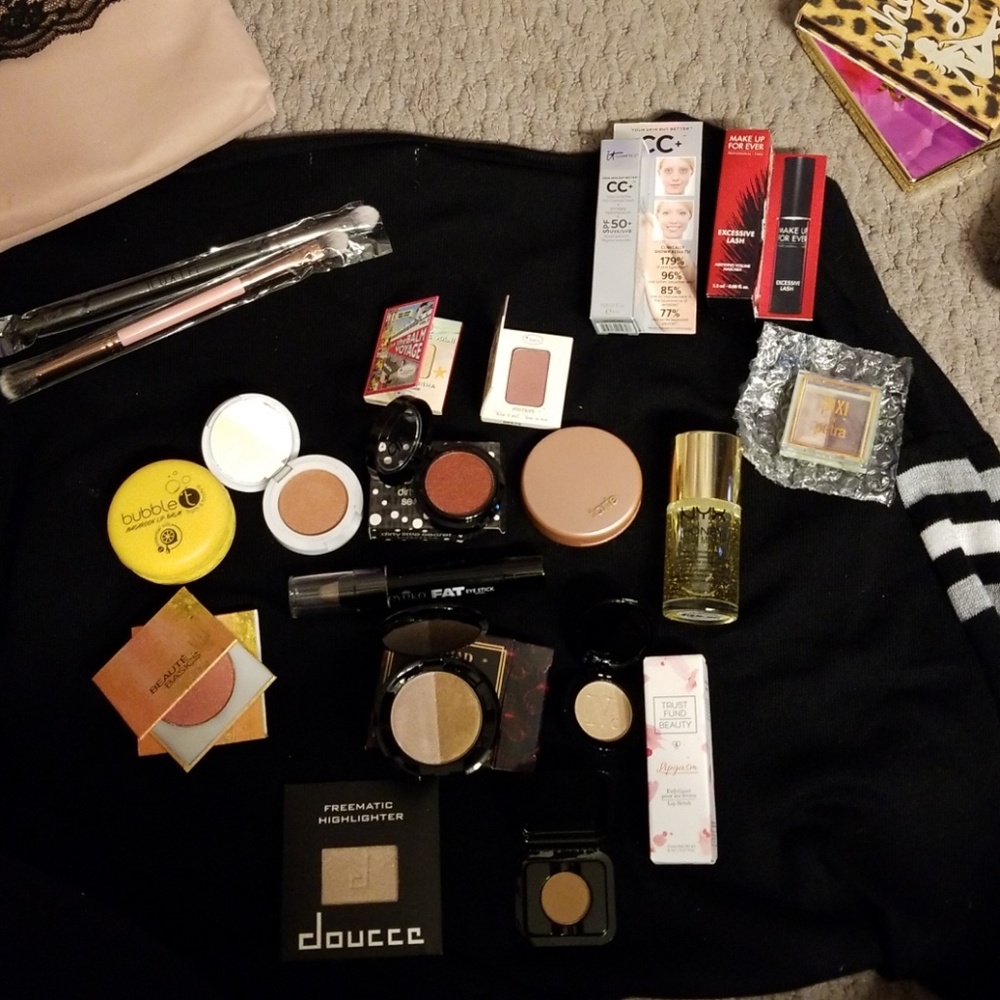 Huge unused epsy lot